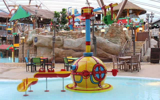 Alton Towers Waterpark Admission