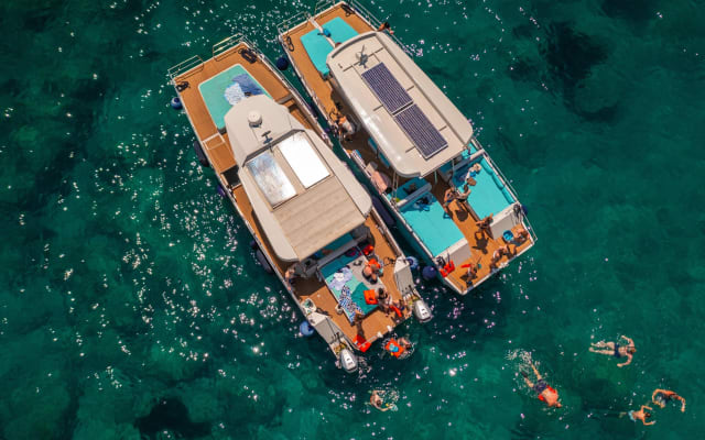Luxury Blue Cave & Elaphiti Islands Tour