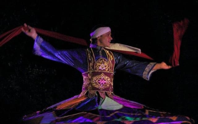Al Tannoura Egyptian Dance Show