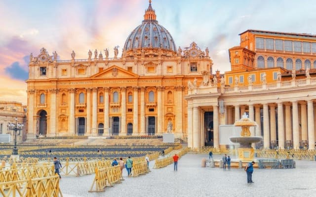 Skip-the-Line St. Peter's Basilica Tour