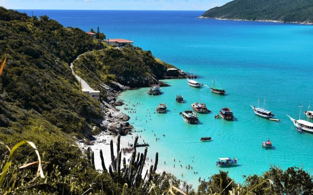 Arraial do Cabo Boat Tour & Beach Day