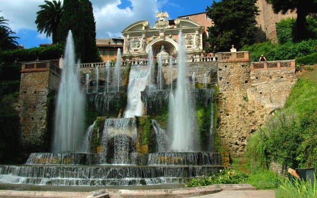 Hadrian's Villa and Villa d'Este Half-Day Trip from Rome