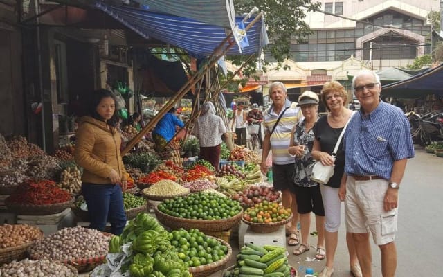 Hanoi Vegan Food Tour
