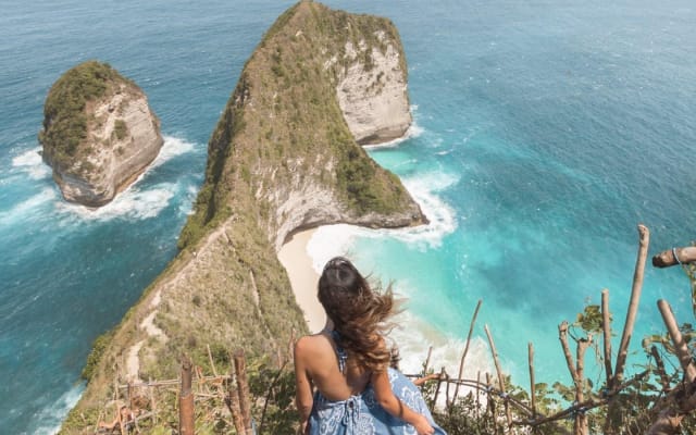 Kelingking Beach Nusa Penida Instagram Tour
