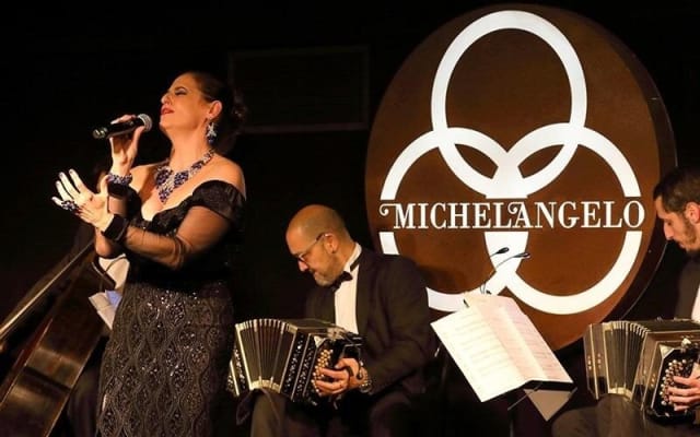Michelangelo Tango Dinner-Show & Bus Ride