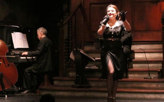 El Aljibe Tango Show with Private Transfers and Optional Dinner