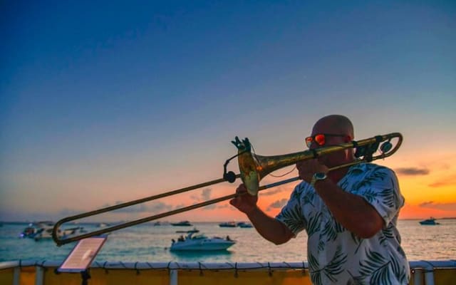 Cancun Catamaran Sunset Cruise to Isla Mujeres