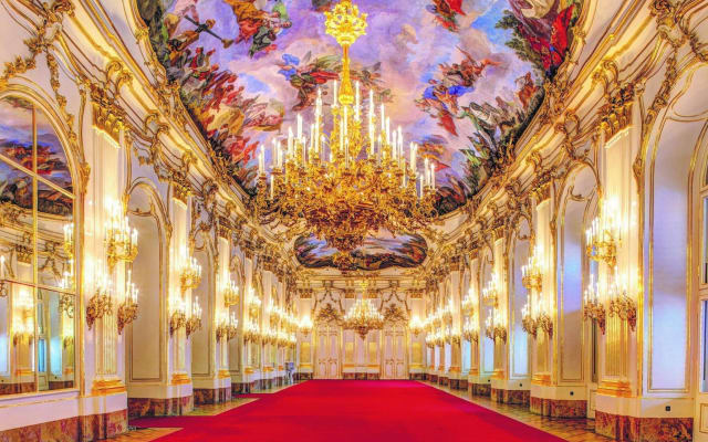 Vienna City & Schönbrunn Palace Tour