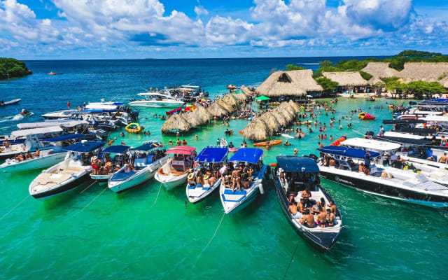 Rosario Islands Full-Day Tour