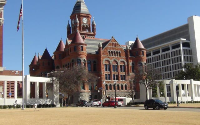 Dallas City Highlights Minivan Tour