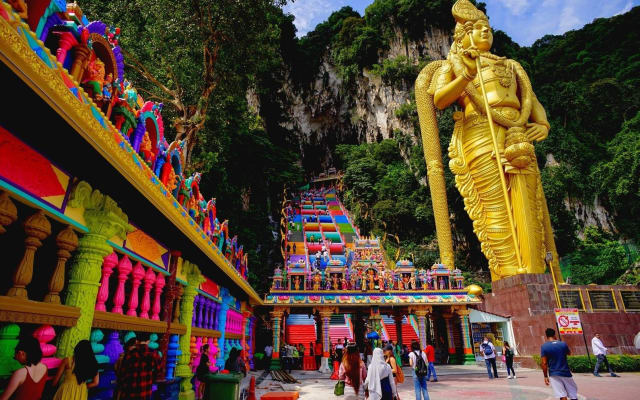Kuala Lumpur Exploration Tour with Batu Caves