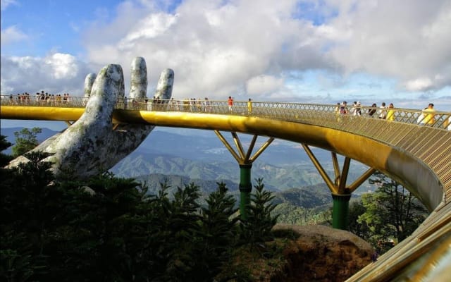 Private Ba Na Hills & Golden Bridge Tour
