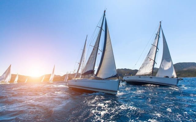 Barcelona Sailing Tour with Tapas and Drinks
