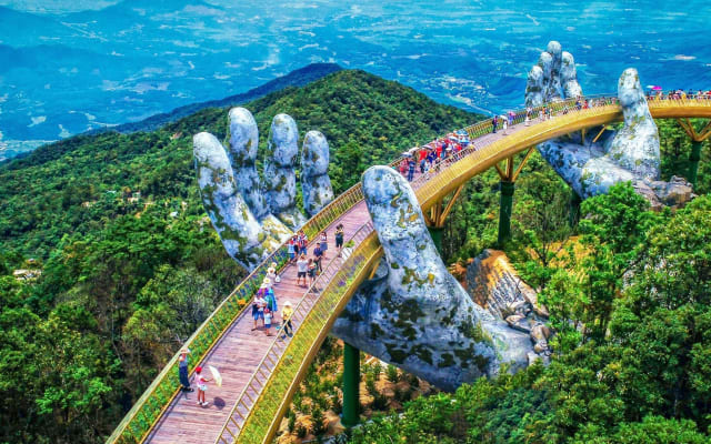 Ba Na Hills Golden Bridge Private Tour