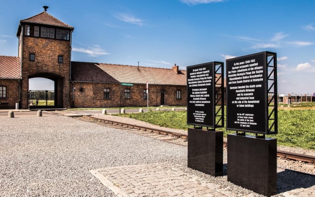 Auschwitz Birkenau & Wieliczka Salt Mine Tour