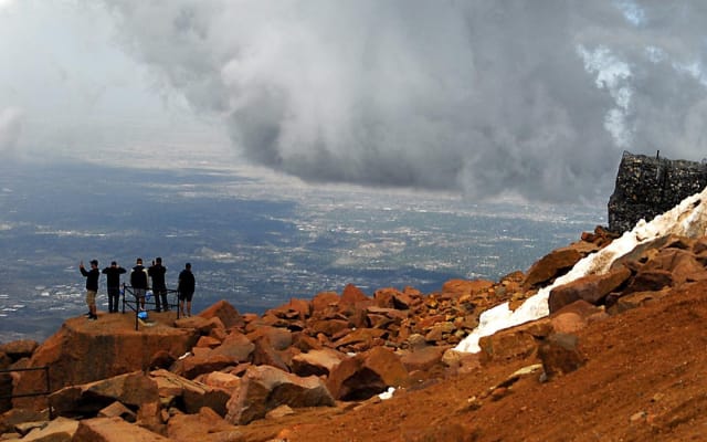 Private Pikes Peak & Garden of the Gods Tour
