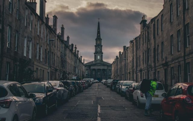 Private Edinburgh Airport Transfer