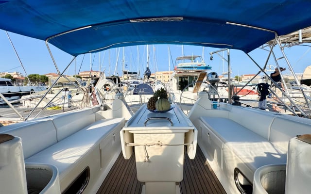Full-Day Sailing Tour in La Maddalena Archipelago