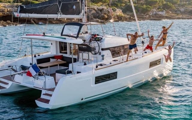 Luxury Catamaran Cruise in Maddalena Archipelago