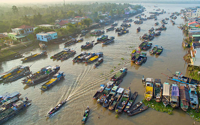 Mekong Delta Floating Market Tour