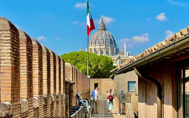 Vatican Museum & Sistine Chapel Tour with Castel Sant'Angelo