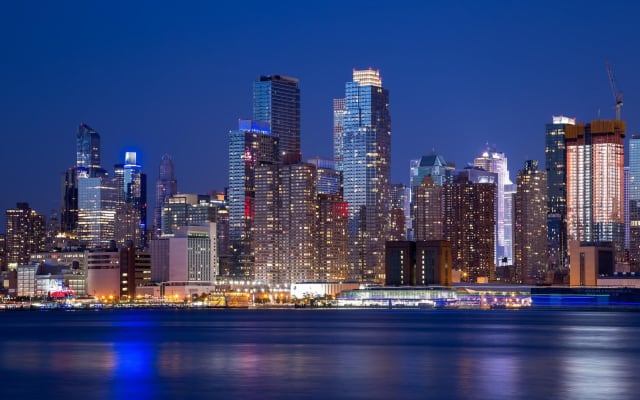 Manhattan Skyline and Statue Night Cruise