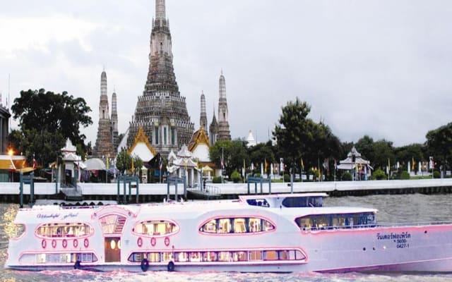 Grand Pearl Dinner Cruise Bangkok