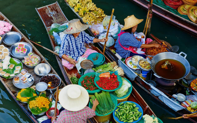 Damnoen Saduak Floating Market Tour