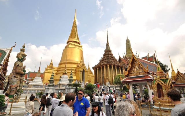 Thonburi Canals and Grand Palace Guided Tour