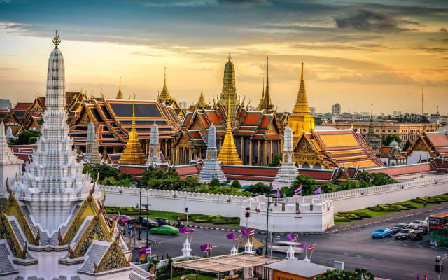 Bangkok City Highlights & Grand Palace Tour