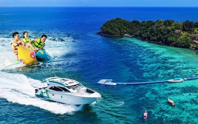 Banana Beach Snorkeling Adventure