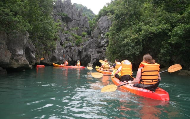 3-Day Ha Long Bay Cruise with Kayaking