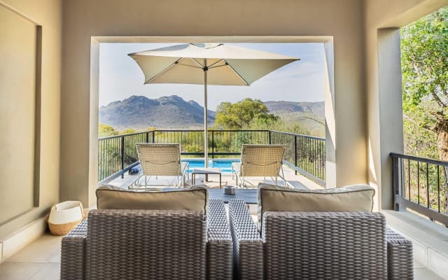 Pilanesberg Safari at Shepherd's Tree Game Lodge