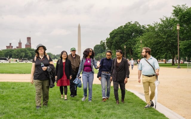 Essential Smithsonian Tour with NMAAHC Timed Entry