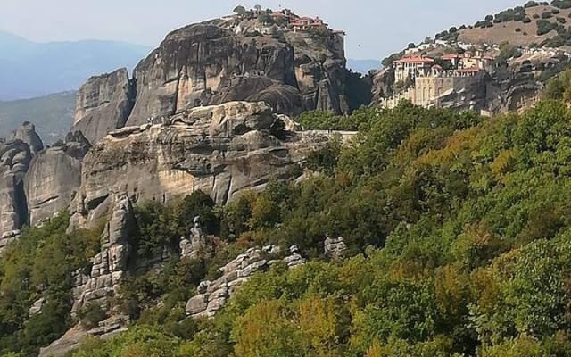 Meteora and Thermopylae Full-Day Tour with Dinner