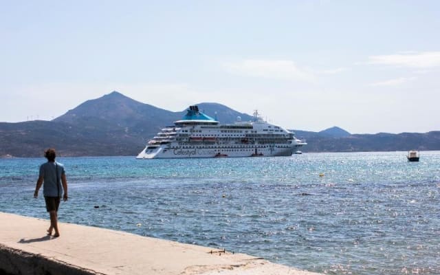 Piraeus to Athens City Center Transfer