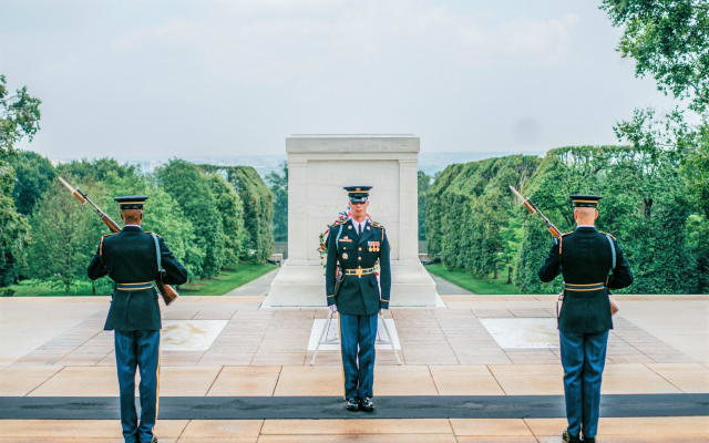 Arlington Cemetery Guided Tour