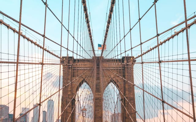 Secrets of the Brooklyn Bridge Walking Tour
