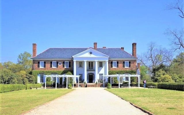 Boone Hall Plantation Tour from Charleston
