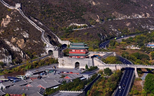 Half Day Private Transfer Service to Juyongguan Great Wall 