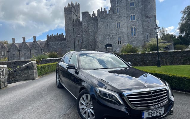 Private Transfer from Dublin Airport or Dublin to Cork 