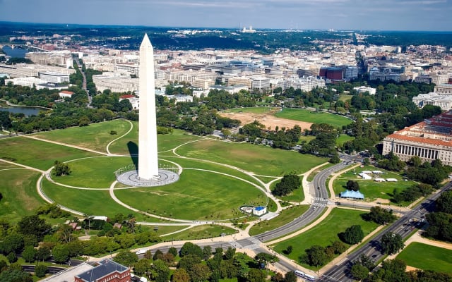 Discover DC Bus Tour