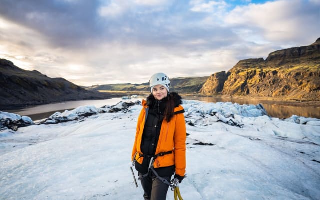 Sólheimajökull Blue Ice Climbing & Glacier Hike: Meet on Location