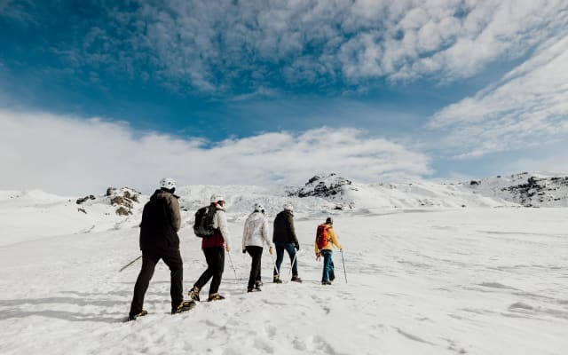 From Reykjavik: 8-Day Summer Tour Around Iceland by Minibus
