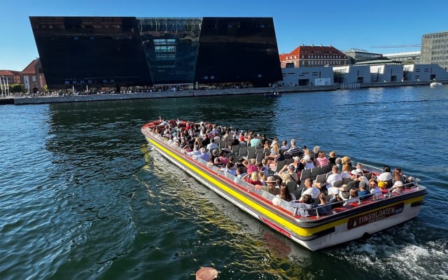 Copenhagen Canal Tour from Ved Stranden
