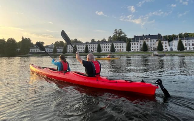 Sunset Kayak Tour in Stockholm City