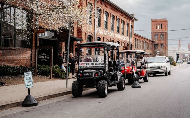 Nashville Combo: Sightseeing, Mural, Brewery by Golf Cart