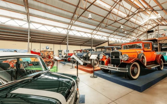 Museo del Vino y Automóvil en Viña Santa Cruz
