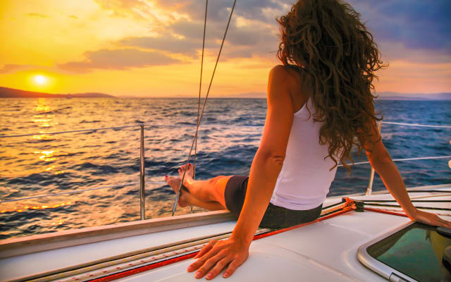 Luxury Sunset Sailing