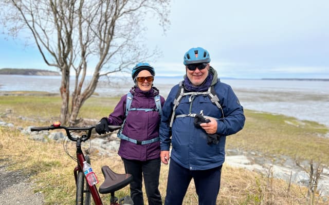 Coastal Cruise Bike Tour